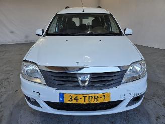 Dacia Logan 1.6 MPI Lauréate picture 2