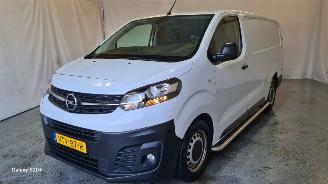 Schade bestelwagen Opel Vivaro CDTI L3H1 Edit. 2023/3