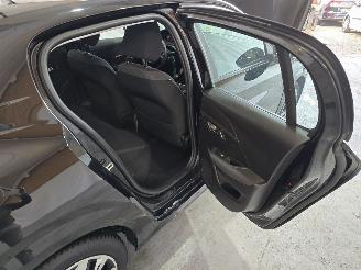 Peugeot 208 1.2 PT DUITS picture 14