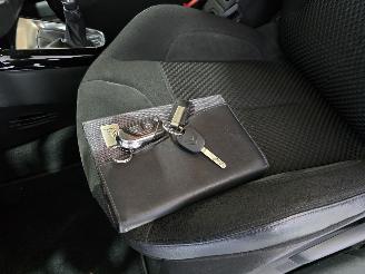 Citroën DS3 1.2 VTi So Chic picture 28
