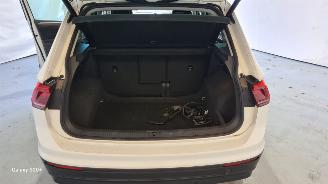 Volkswagen Tiguan 1.4 TSI Comfortline Business picture 15