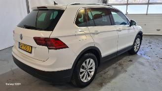 Volkswagen Tiguan 1.4 TSI Comfortline Business picture 7