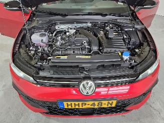Volkswagen Golf 1.5 eTSI R-Line Edition picture 16