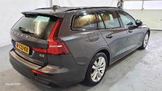 Volvo V-60 2.0 B3 Plus Dark picture 7