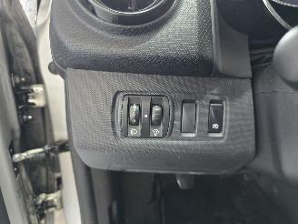 Renault Clio 1.5 DCI picture 21