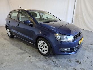uszkodzony samochody osobowe Volkswagen Polo 1.6 TDI 2011/3