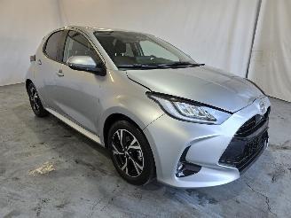 Schadeauto Toyota Yaris 1.5 Hybrid 115 Dynamic 2025/5