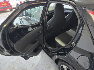 Toyota Aygo 1.0 VVT-i x-cite picture 23