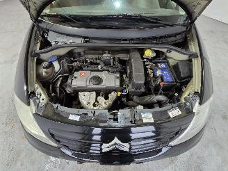 Citroën C3 1.4i Ligne Prestige picture 11