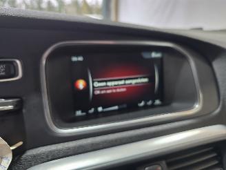 Volvo V-40 2.0 D2 R-Design Business picture 35