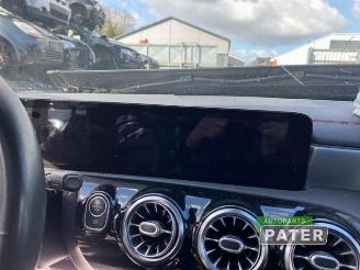 Mercedes Cla-klasse CLA (118.3), Sedan, 2019 1.3 CLA-200 Turbo 16V picture 9