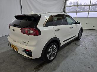 Kia e-Niro 64 KWh ExecutiveLine picture 7
