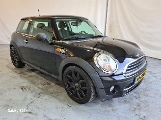 Vaurioauto  passenger cars Mini One 1.6 One D Anniversary Business 2009/10