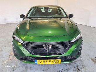 Peugeot 308 1.2 PureTech Active Pack Business picture 2