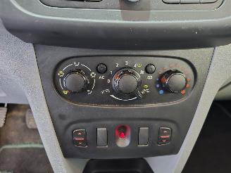 Dacia Logan 0.9 TCe Ambiance picture 31