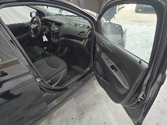 Opel Karl / VIVA 1.0 ecoFLEX 120 Jaar Edition picture 17