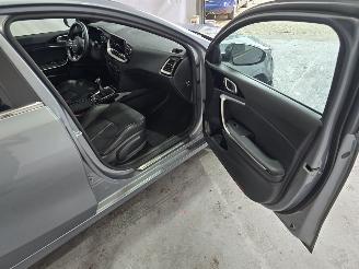 Kia Ceed 1.0 T-GDi GT-Line picture 13