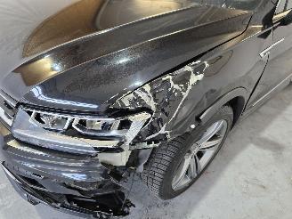 Volkswagen Tiguan 1.4 TSI ACT Highline Business R picture 11