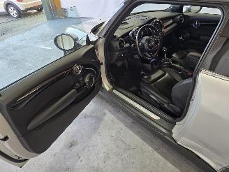 Mini Mini 2.0 Cooper S picture 24