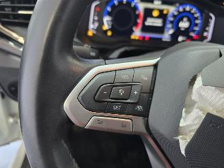 Volkswagen Polo 1.0 TSI Life picture 34