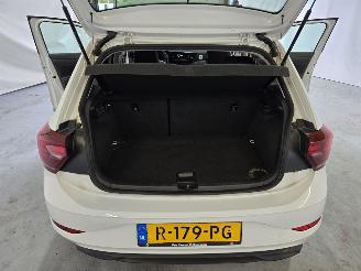 Volkswagen Polo 1.0 TSI Life picture 23