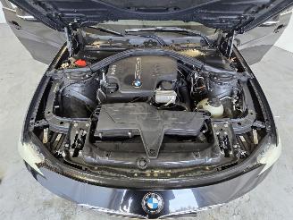 BMW 3-serie Touring 320i High Executive picture 10