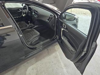 Kia Ceed Sportswagon 1.0 T-GDi Design Edition picture 22