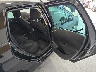 Peugeot 308 SW 1.6 THP Allure 7p picture 17
