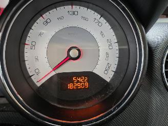 Peugeot 308 SW 1.6 THP Allure 7p picture 21