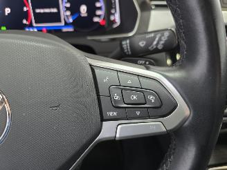 Volkswagen Passat Variant 2.0 TDI Business picture 29