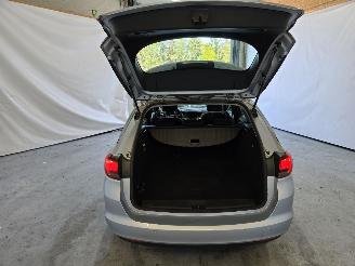 Opel Astra SPORTS TOURER picture 17