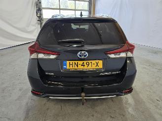 Toyota Auris Touring Sports 1.8 Hybrid Lease pro picture 6