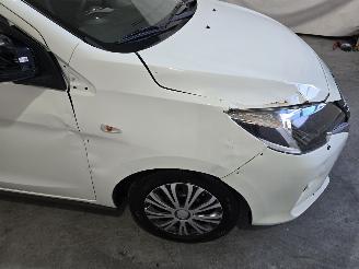 Mitsubishi Space-star 1.0 Cool + picture 10