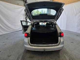 Opel Astra SPORTS TOURER 1.4 Business+ picture 16