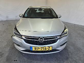 Opel Astra SPORTS TOURER 1.4 Business+ picture 2