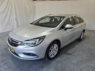 Opel Astra SPORTS TOURER 1.4 Business+ picture 3