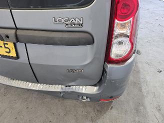 Dacia Logan 1.6 Ambiance picture 10