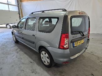 Dacia Logan 1.6 Ambiance picture 5