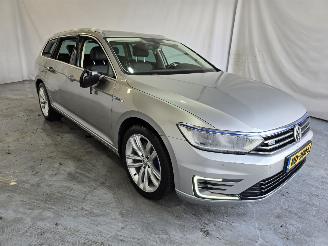 skadebil auto Volkswagen Passat 1.4 T. GTE C.S. Pl. 2016/12