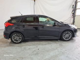 Ford Focus 1.0 Lease Edition picture 9