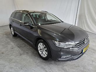 Unfallwagen Volkswagen Passat 1.5 TSI Eleg.Bns R 2020/2
