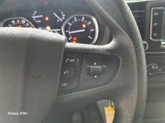 Peugeot Expert 2.0 HDI DC Blue Premium picture 35