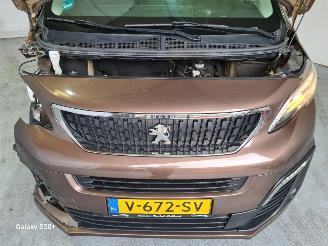 Peugeot Expert 2.0 HDI DC Blue Premium picture 18