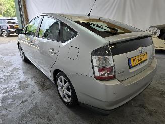 Toyota Prius 1.5 VVT-i picture 5