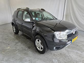 Vaurioauto  passenger cars Dacia Duster 1.6 Aniversare 2wd 2012/2