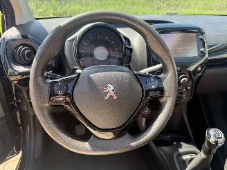 Peugeot 108 Allure Cabrio 2016 picture 21