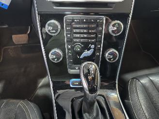 Volvo V-60 2.4 D5 Twin Engine R-Design picture 34