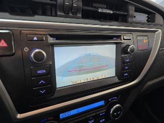 Toyota Auris 1.8 Hybrid Aspiration picture 34