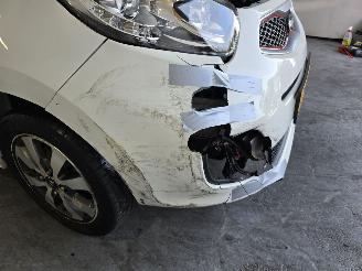 Kia Picanto 1.2 CVVT ISG Super Pack picture 9