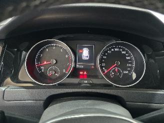 Volkswagen Golf 1.2 TSI Easyline picture 26